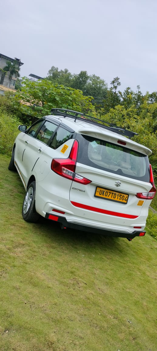 taxi service in dehradun